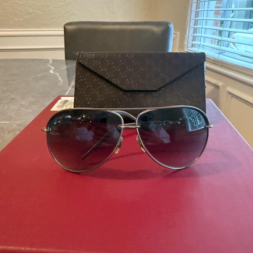 Gucci Black Aviator Sunglasses